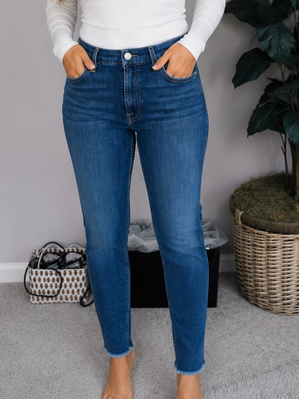 Sz 31 7 for All Mankind b(air) denim  Ankle Skinny Jeans Gently Worn